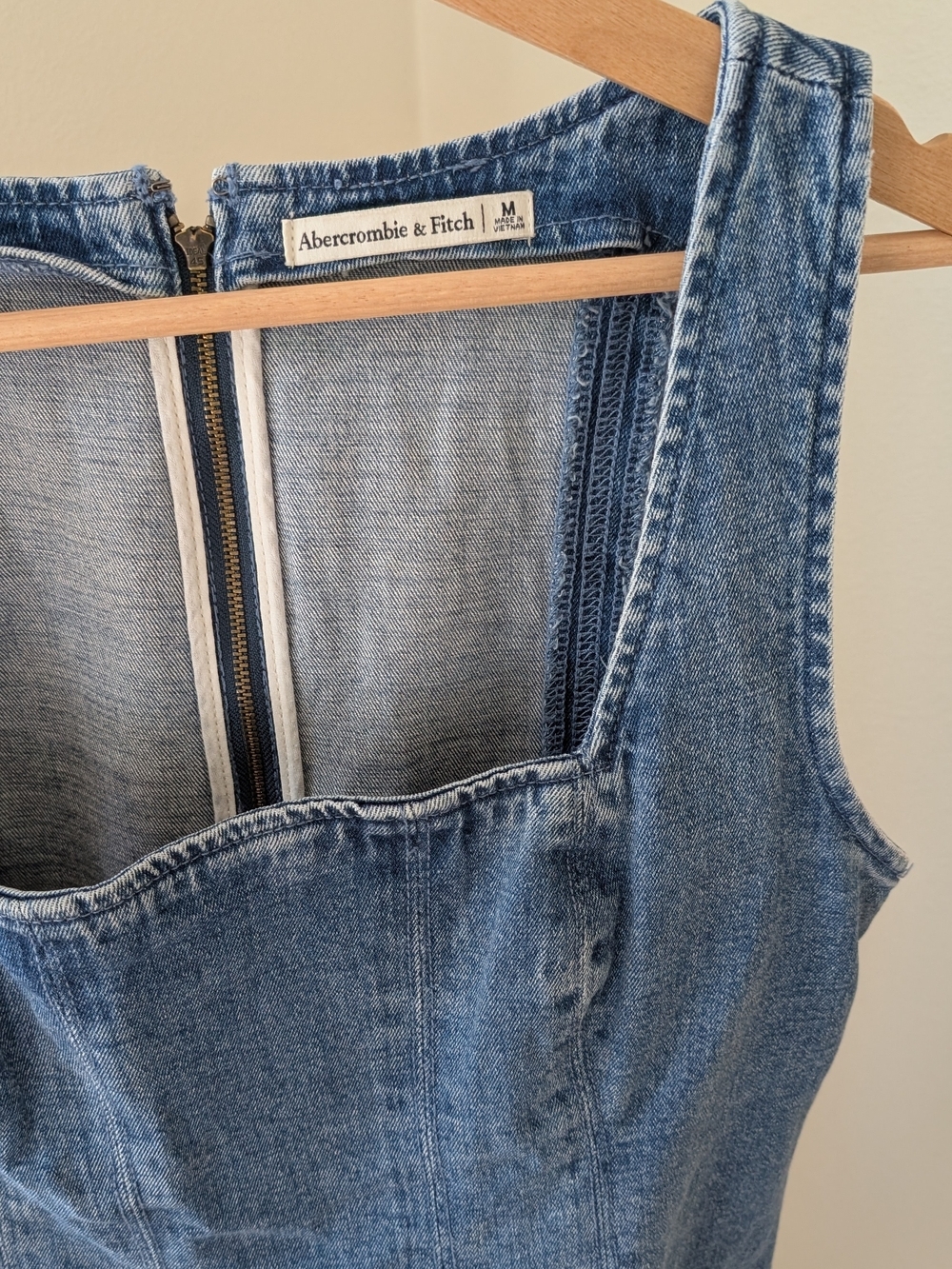 Abercrombie & Fitch Mila Squareneck Denim Mini Dress In Medium Wash - M - Picture 9 of 10